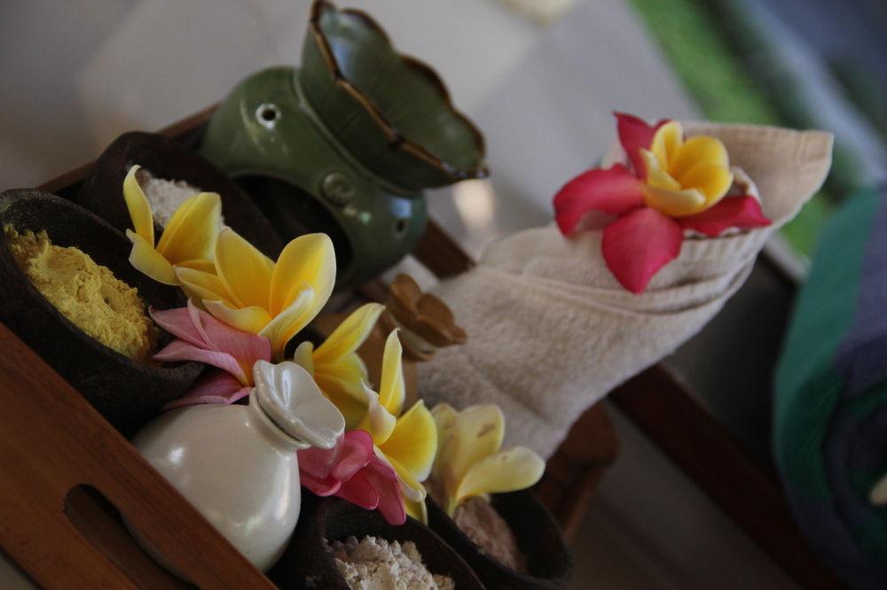 The Radiant Hotel & Spa Tuban Esterno foto
