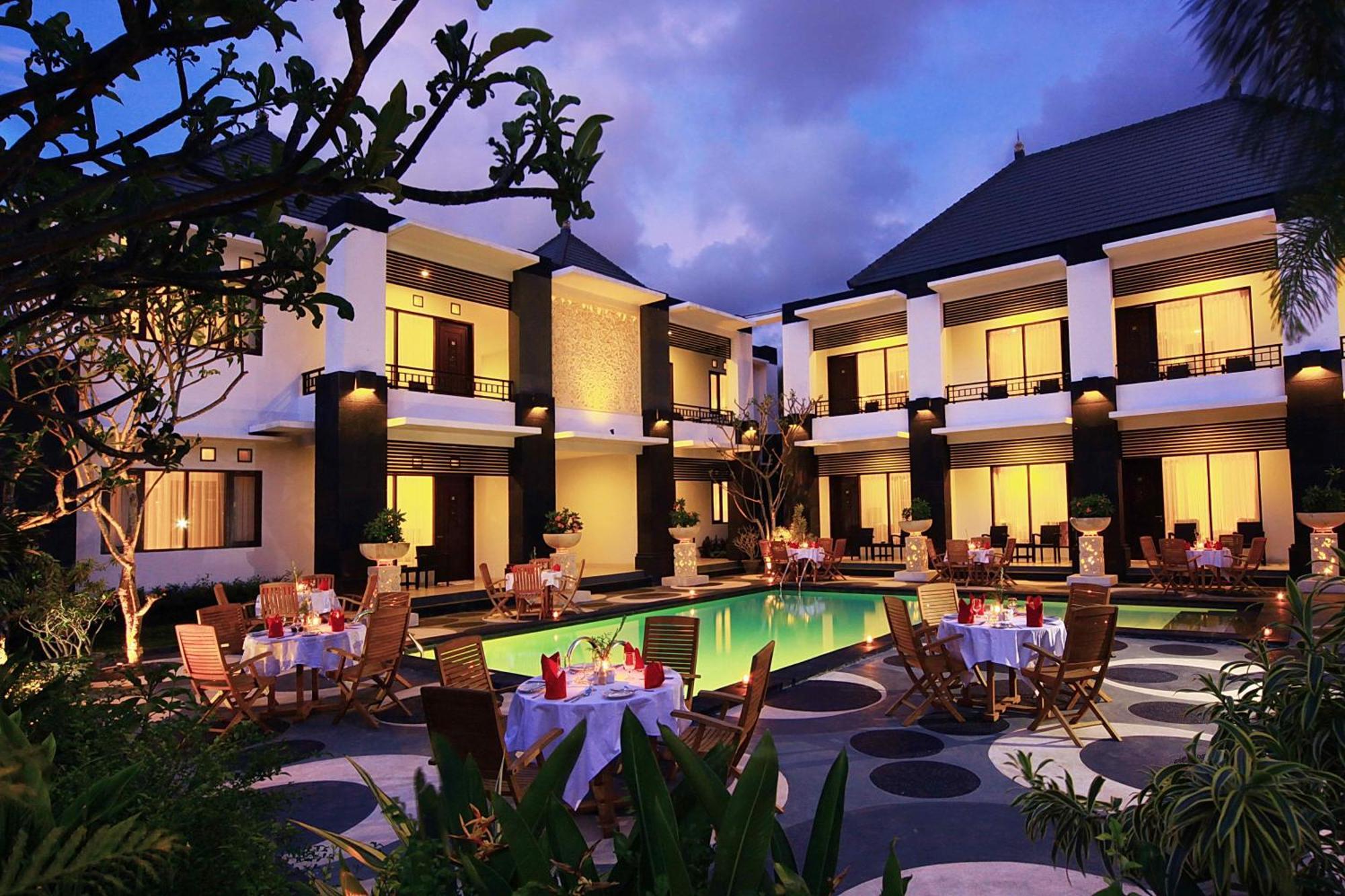 The Radiant Hotel & Spa Tuban Esterno foto