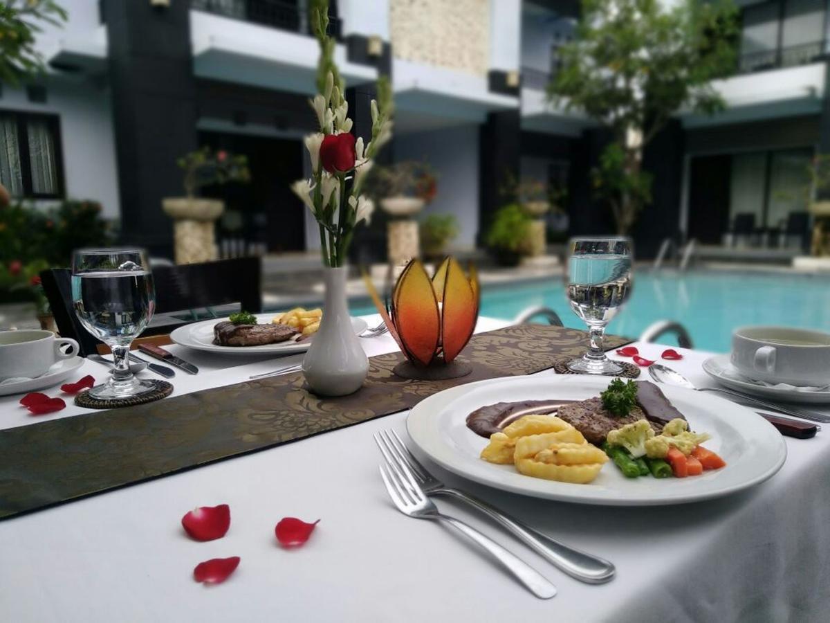 The Radiant Hotel & Spa Tuban Esterno foto