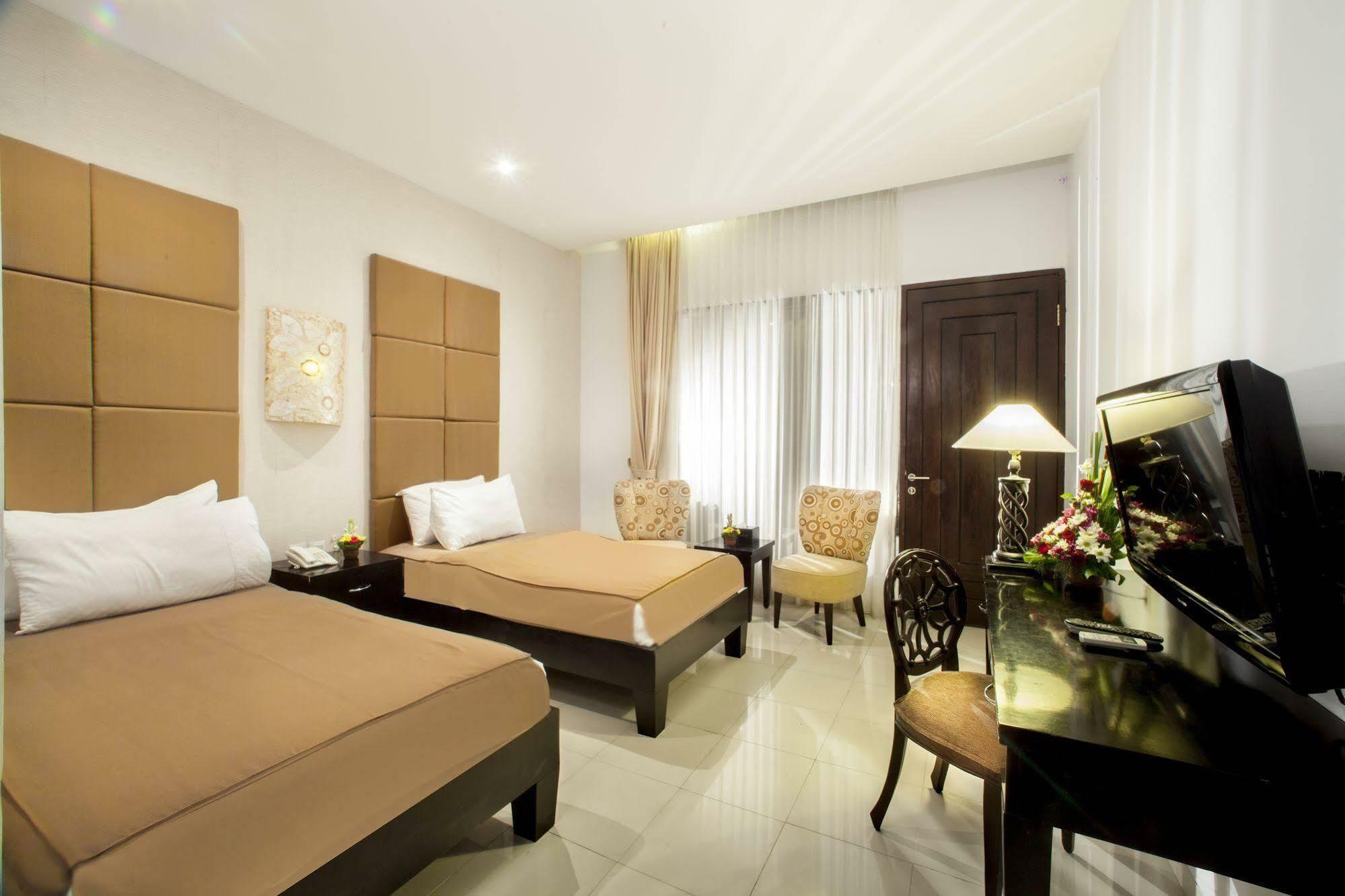 The Radiant Hotel & Spa Tuban Esterno foto