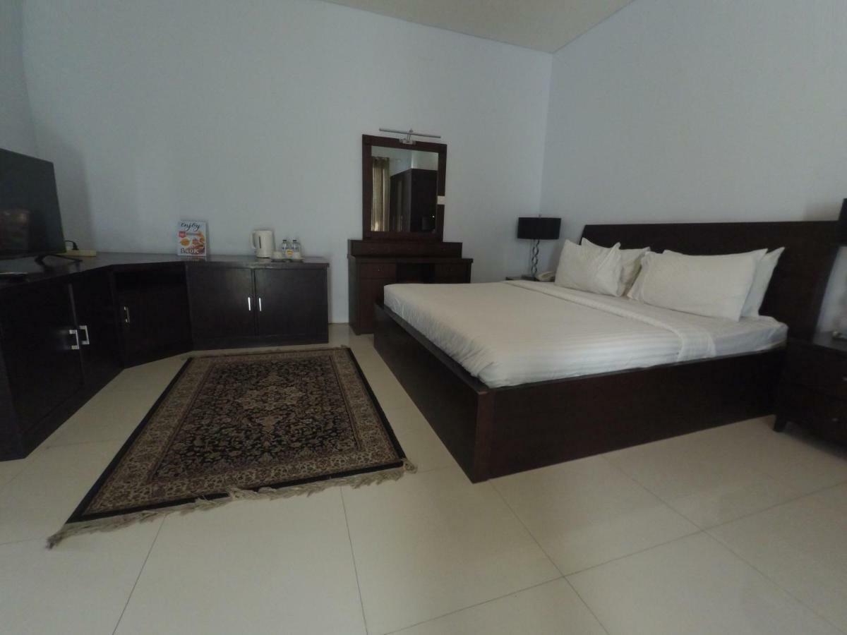 The Radiant Hotel & Spa Tuban Esterno foto