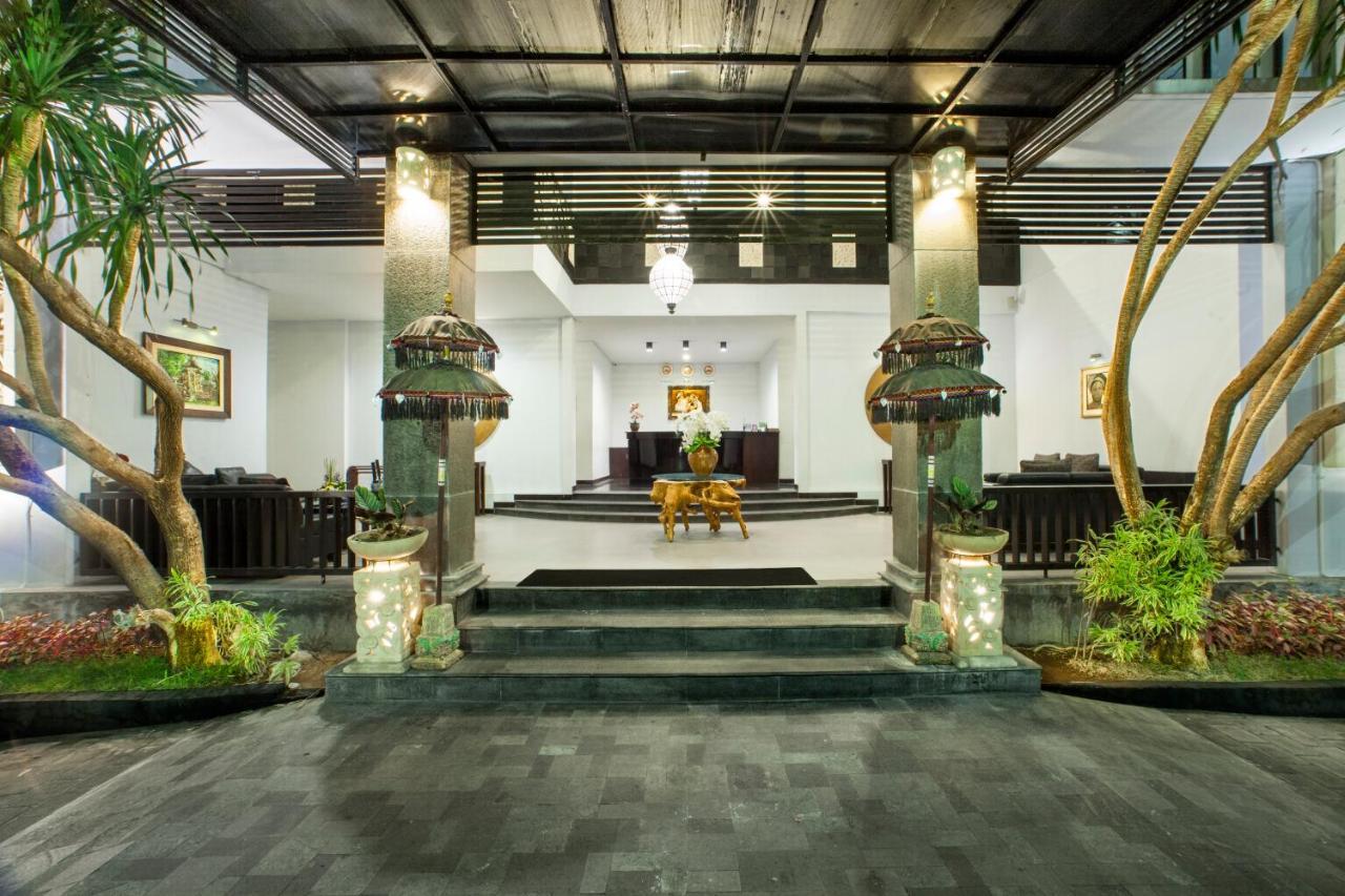 The Radiant Hotel & Spa Tuban Esterno foto